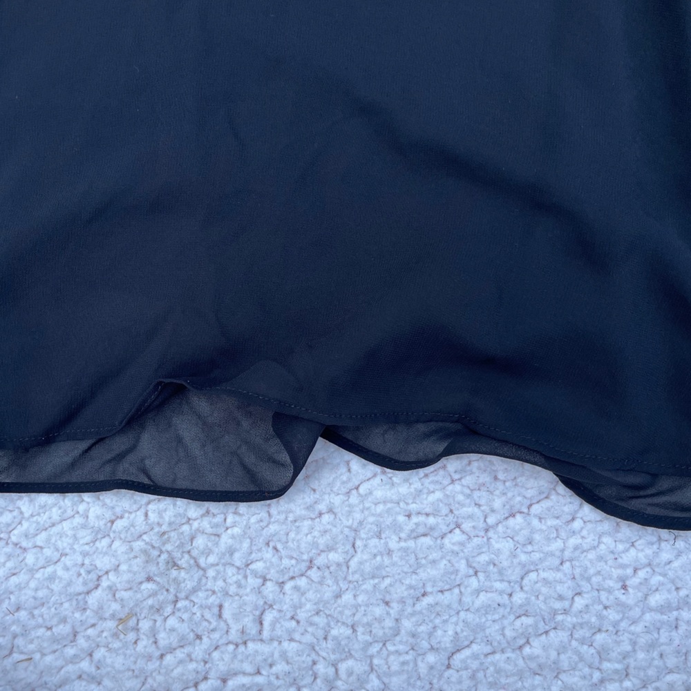 Torrid Flowy Tank - Picture 3 of 6